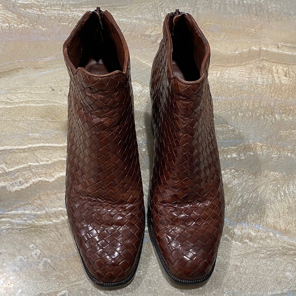 Cole Haan Basket Weave leather ankle boots  Women's 7.5 / Preowned (See all Pics